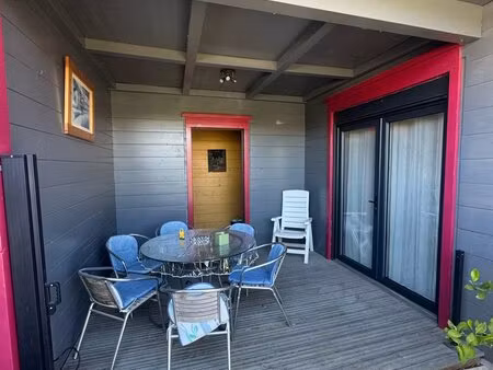 maison bois massif   normes pmr   2 chambres   tres belle construction recente