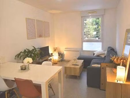 location appartement 2 pièces à laval (53000) : à louer 2 pièces / 40m² laval
