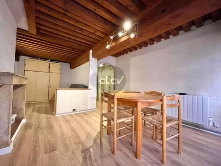 location studio meublé - croix paquet