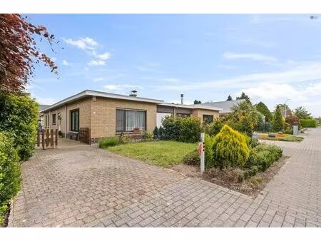 bungalow à vendre à boudelostraat 31 kemzeke (rbw09099)