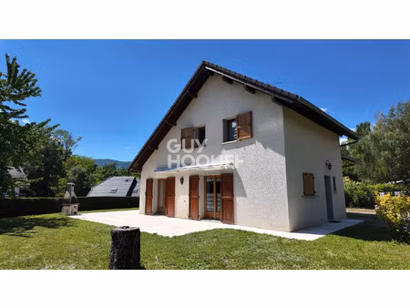 location maison 5 pièces 119 m² à jacob-bellecombette (73000)