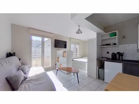 location appartement 1 pièce 22 m² à lyon 3 (69003)