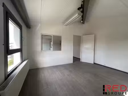 location bureaux venelles 13770 32m²