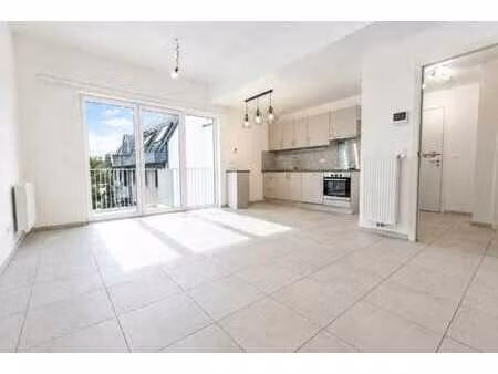 appartement tout confort au cœur de l’écoquartier de court-s