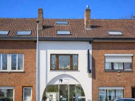 maison à vendre dans le centre de st-dns-westrem