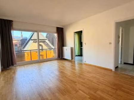 appart. 1 ch.  peb b  ultra lumineux et parking intérieur