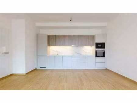 neuf - appartement 2 chambres et terrasse - courbevoie