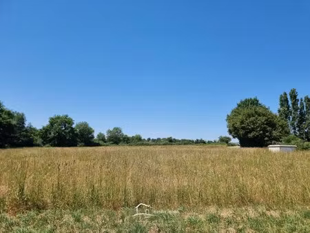 terrain a batir 822m2