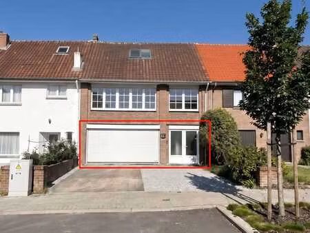duplex 3 chambres avec jardin et garage