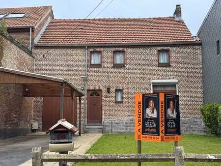 maison villageoise au cœur du village d'helecine !