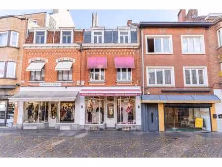 centre: immeuble mixte - commerce & duplex - 170m²