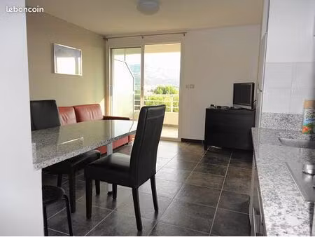 appartement meublé 2 pièces 33 m2 avec parking et terrasse