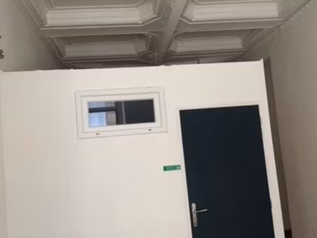 cabinet médical / paramédical rénové – quartier préfecture / estrangin