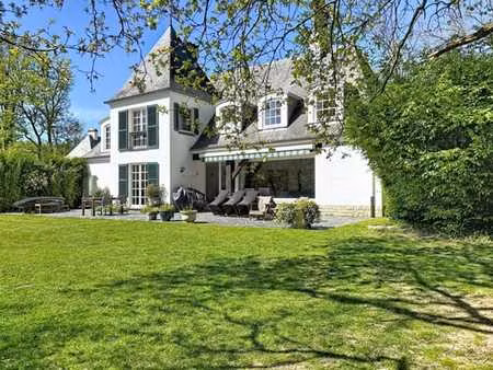 dans le magnifique domaine privé du beauséant