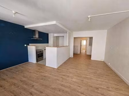 location appartement 4 pièces à angers centre (49000) : à louer 4 pièces / 88m² angers cen