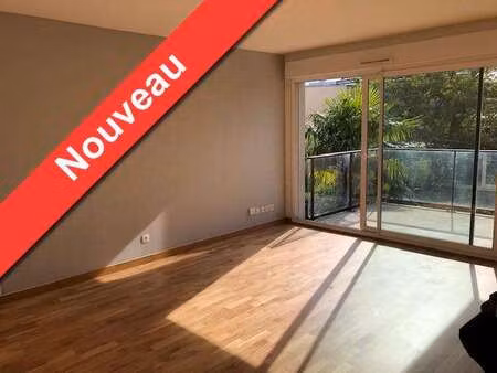 location appartement 3 pièces à nantes (44000) : à louer 3 pièces / 62m² nantes