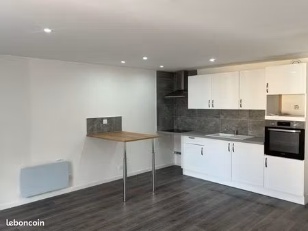 vu haute saône  t1 35m2 entièrement rénové