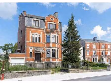 magnifique bien de caractère à vendre à arlon sur un terrain