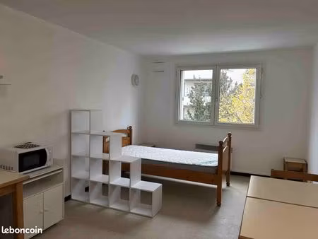studio meublé - la doua