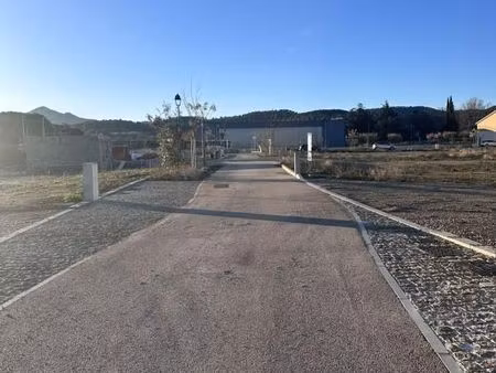 terrain 354 m² peyrolles en provence