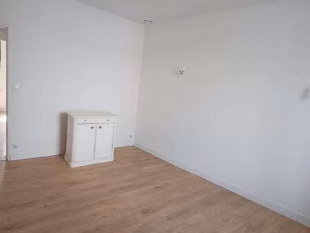 location appartement t1 à nantes île de nantes (44000) : à louer t1 / 25m² nantes île de n