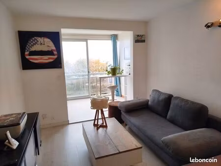 exclusivité – t1 bis avec loggia – emplacement stratégique & futur tramway