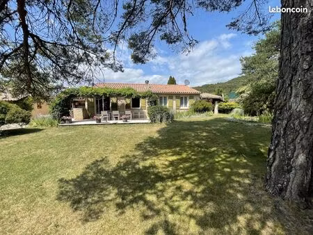 chalet 4 pièces 95 m²