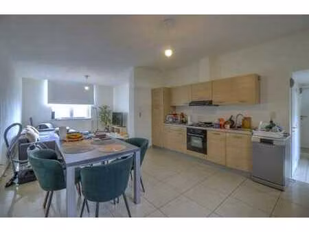 bel appartement deux chambres au rez (garage en option)