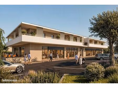 local commercial 140 m²