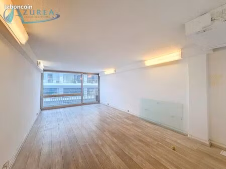 bureaux 30 m² nice