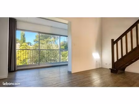 t2 duplex 51 m² – à 600 m de la plage –