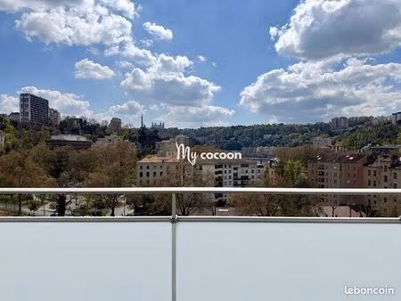 appartement 3 pièces 67 m²