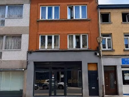 immeuble mixte/rapport 3 unites