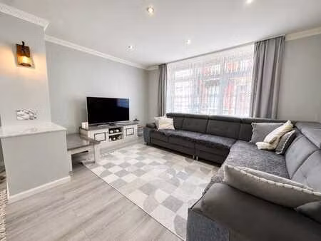 grande maison familiale avec possibilité de 2 logements