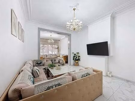 appartement 2 ch - balcon - lumineux - idealement situe !