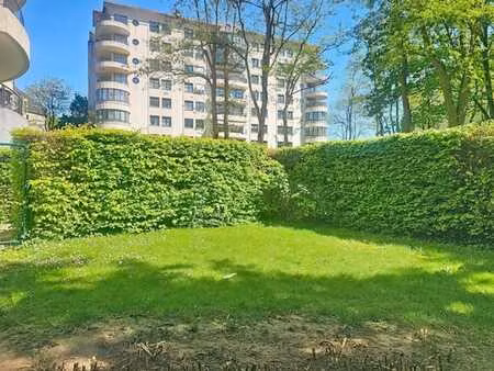 messidor. appt 1 ch avec jardin et box de garage
