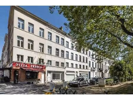 immeuble de rapport 4 unités – quartier louise / stéphanie