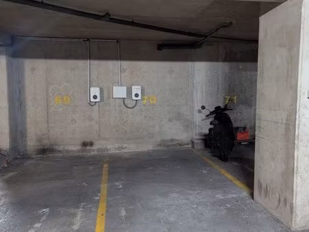 vente parking + borne ϟ (7 4 kw) – paris 20e – métro télégraphe /saint-fargeau