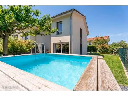 maison 4 pièces 88 m²