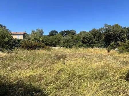 terrain 600 m² marseille 11e