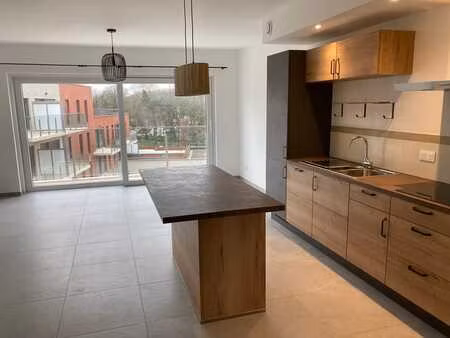 appart 2ch-sdb-sdd-terrasse-parking interieur- courbevoie.