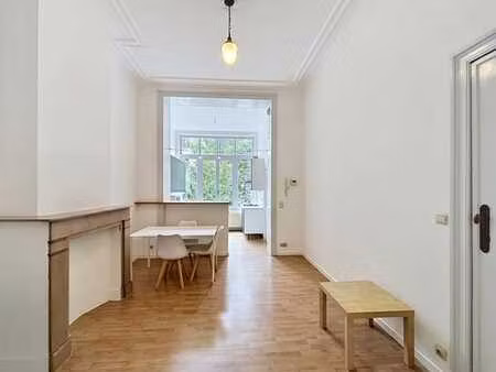 quartier européen | charmant 1ch meublé + jardin