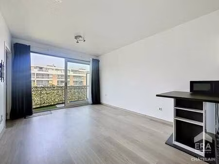 superbe appartement 1 chambre+ terrasse à louer à evere
