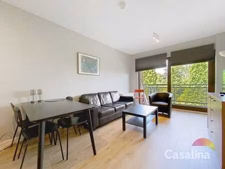 appartement meublé  une chambre + bureau et terrasse