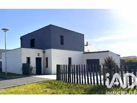 vente maison à saint-lambert-du-lattay (49750) : à vendre / 124m² saint-lambert-du-lattay