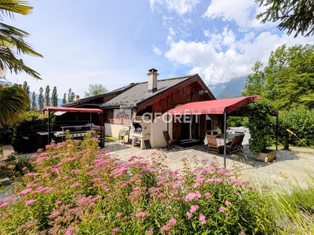 maison 7 pièces avec piscine à vendre à tournon