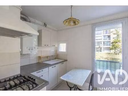 vente appartement 3 pièces à arles (13104) : à vendre 3 pièces / 64m² arles