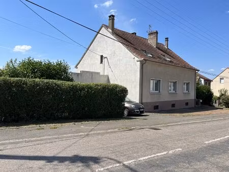 sur les hauteurs  au calme  charmante maison deux appartements à welferding