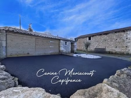 maison en pierre rénovée avec goût – 157 m² habitables  grande grange et terrain...
