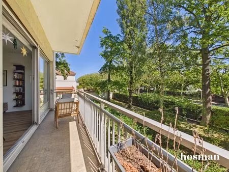 entièrement rénové ! 2/3 pièces lumineux de 57 m² - balcon  parking  et cave - avenue de..
